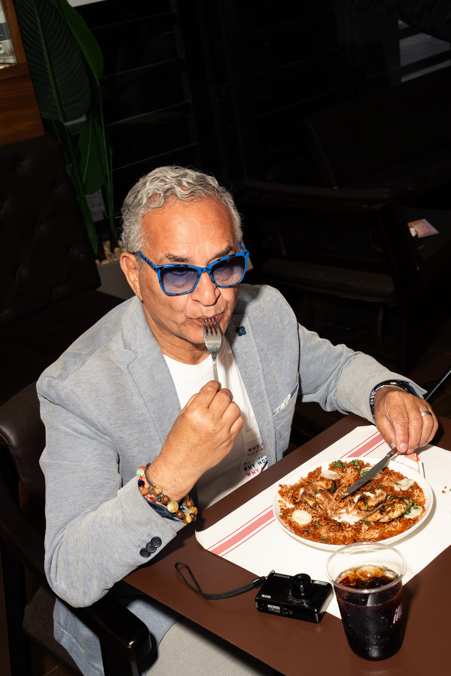 Certified mamma mia guest tasting an illy pasta dish